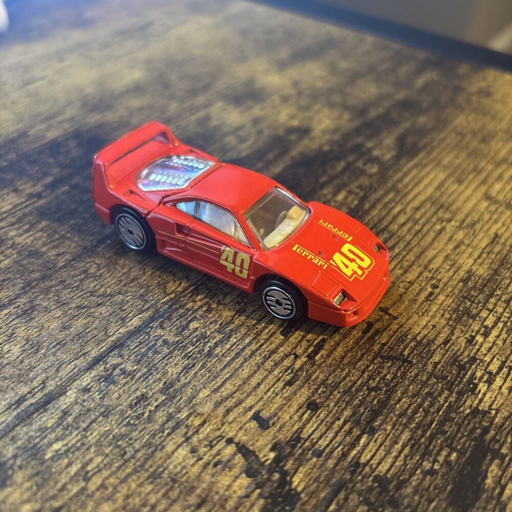 Hot Wheels Vintage 1988 Ferrari F40 Red Diecast Car 1:64 Malaysia